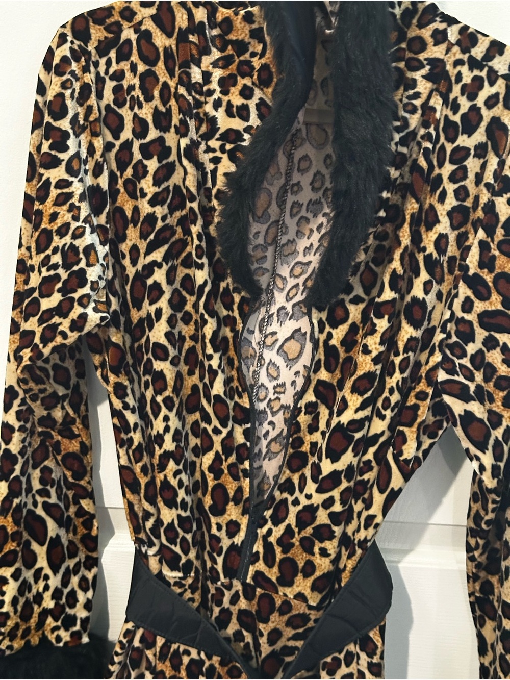 Leopard Print Faux Fur Trim Halloween costume and Belt & Boot Covers - Picture 3 of 7